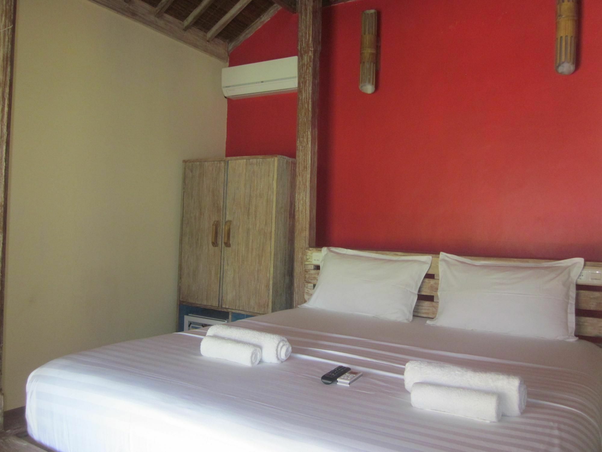 Maha Putri Bungalows Gili Trawangan Dış mekan fotoğraf
