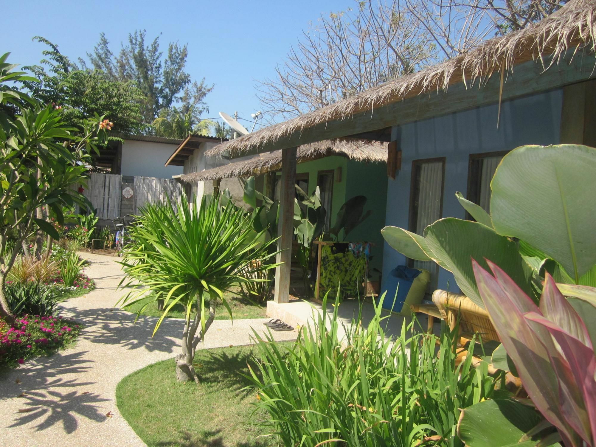 Maha Putri Bungalows Gili Trawangan Dış mekan fotoğraf